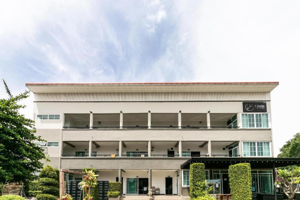 Oyo 75305 T Park Pak Chong Hotel Mu Si Luaran gambar