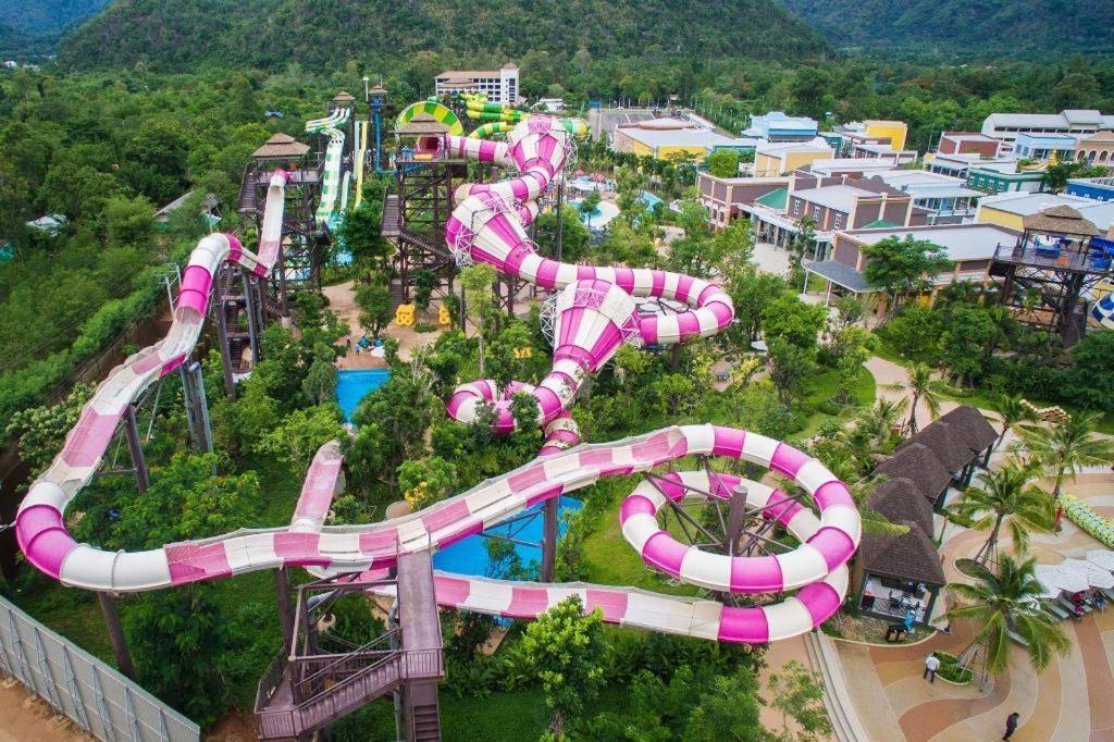 Oyo 75305 T Park Pak Chong Hotel Mu Si Luaran gambar