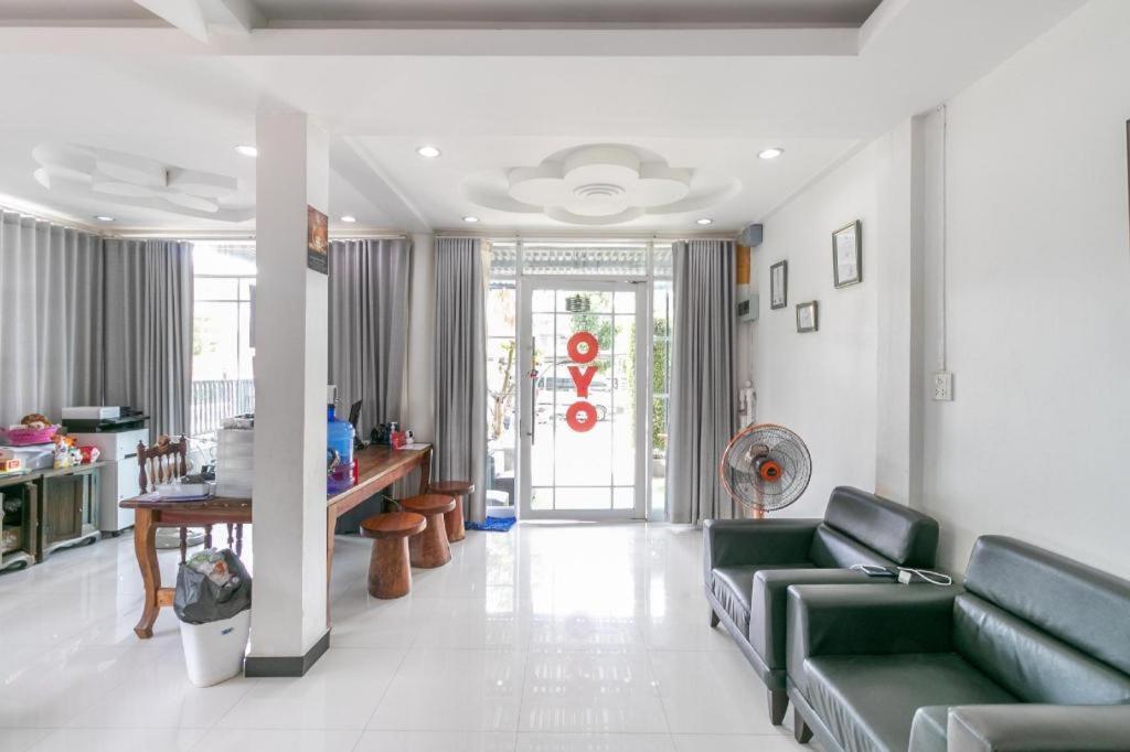 Oyo 75305 T Park Pak Chong Hotel Mu Si Luaran gambar