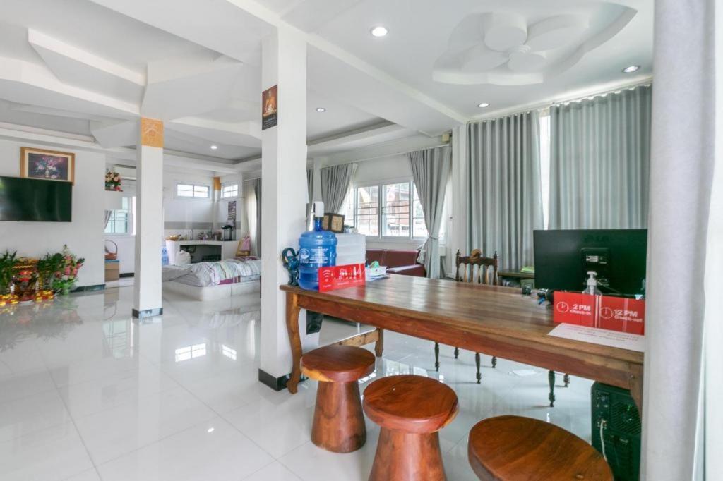 Oyo 75305 T Park Pak Chong Hotel Mu Si Luaran gambar